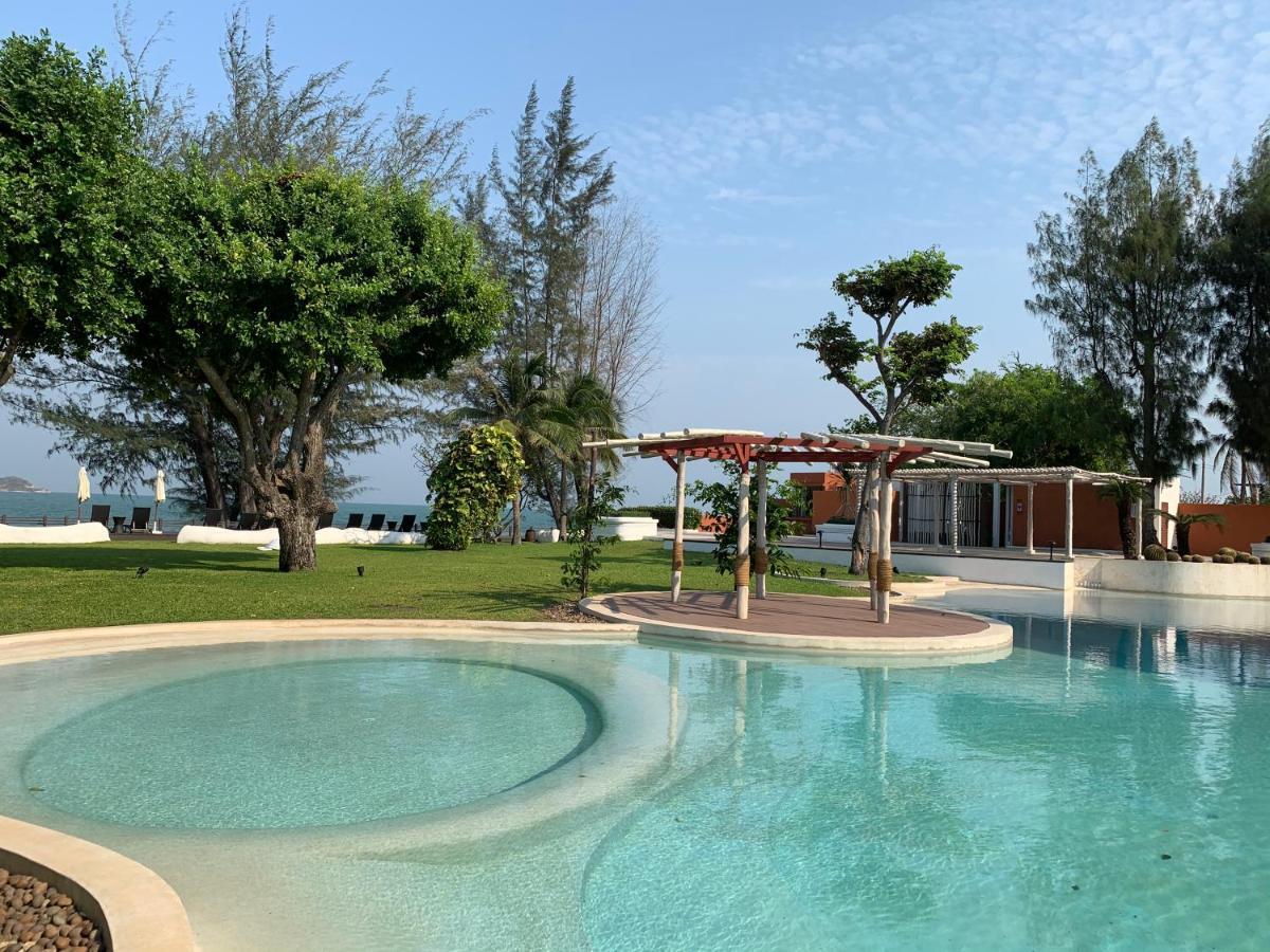 Mexican Beachfront Condo Ban Ban Khao Tao Exterior foto