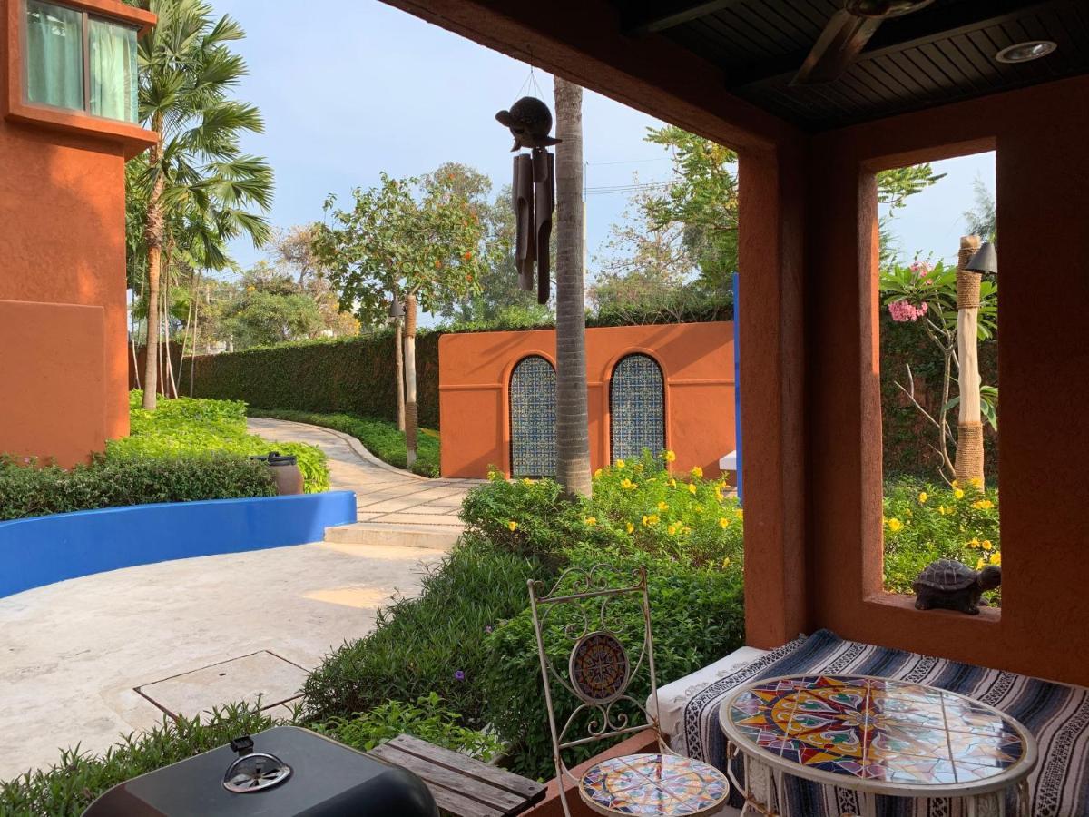 Mexican Beachfront Condo Ban Ban Khao Tao Exterior foto